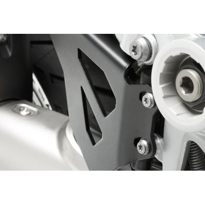 Kryty zadní brzdové pumpy a kardanu SW-Motech pro BMW R1250GS/A, R1200GS/A LC 2013-2018