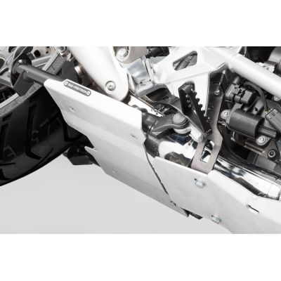 Kryt motoru na hl.stojan SW-Motech pro BMW R1250GS/A, R1200GS/A LC 2013-2018, stříbrný