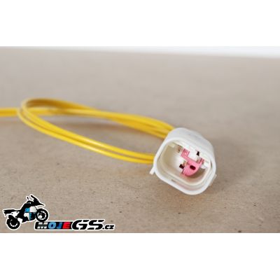 Konektor pro připojení navigace a příslušenství