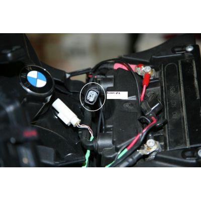 Konektor pro připojení navigace a příslušenství