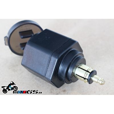 Adapter z 12V na 2xUSB do mini zásuvky (2100mA) s ukazatelem napětí baterie