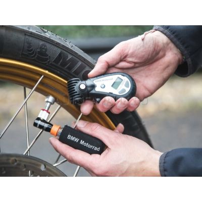 Cestovní sada BMW pro kontrolu tlaku v pneu