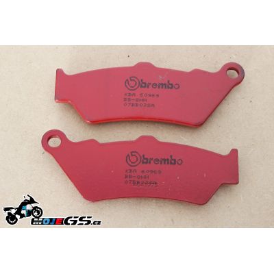 Sada brzdových destiček Brembo 07BB03SA na přední kotouč pro BMW F800GS/A, F700GS, F650GS 2008+, F650GS/Dakar 2000-2007, G650GS