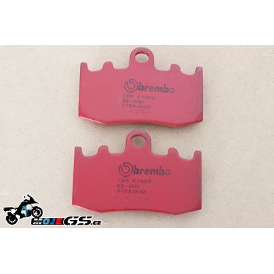 Sada brzdových destiček Brembo 07BB26SA na přední kotouč pro BMW R1200GS/A 2004-2012, R1150GS 01-04