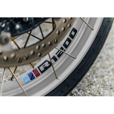 Samolepky "trikolora R1200" na přední a zadní kolo pro R1200GS Adventure 2006-2018, černé