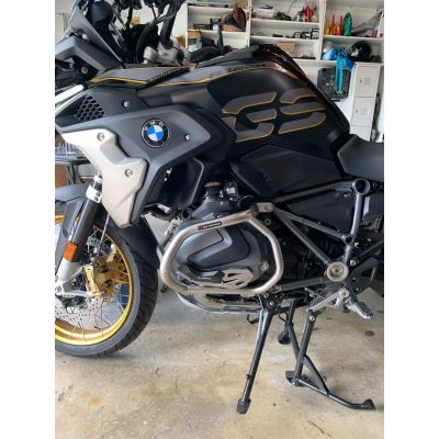 Ochranné kryty víka ventilů SW-Motech pro R1250GS/A 2018+