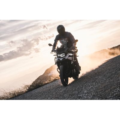 Kryt Wunderlich na hlavní stojan pro F750GS, černý