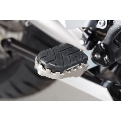 Enduro stupačky SW-Motech pro R1300GS 2023+,  R1250GS/A 2018-2024, R1200GS/A LC 2013-2018