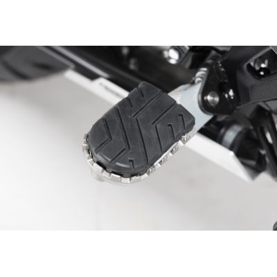 Enduro stupačky SW-Motech pro R1300GS 2023+,  R1250GS/A 2018-2024, R1200GS/A LC 2013-2018
