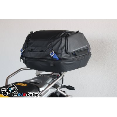 Malá zadní taška 42l na nosič BMW Black Collection