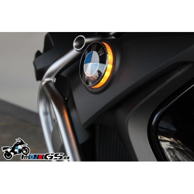 LED blinkry a denní svícení v logu BMW pro R1250G/A, R1200GS/A LC 2013-2018