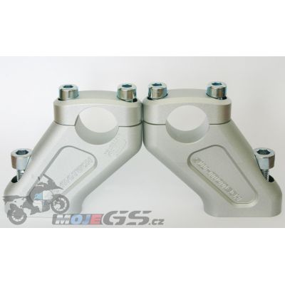 Zvýšení řidítek SW-Motech o 20mm nahoru, 30mm dozadu pro R1200GS 2008-2012