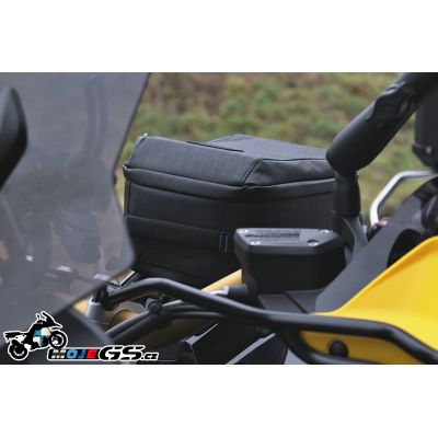 Malý tankvak BMW Black Collection, 5l