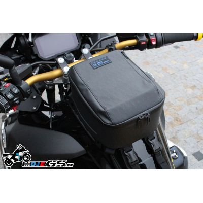 Malý tankvak BMW Black Collection, 5l