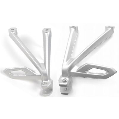 Držáky zadních stupaček (pro montáž nosiče ALU orig. kufrů) R1250GS/A, R1200GS/A LC 2013-2018, stříbrné