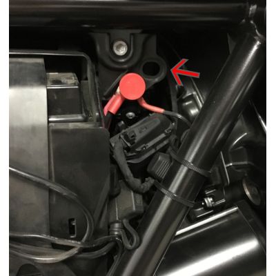 Gumová průchodka krytu baterie pro R1250GS/A, R1200GS/A LC 2013-2018