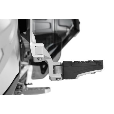 Snížení zadních stupaček Wunderlich o 4cm pro R1250GS/A, R1200GS/A LC 2013-2018