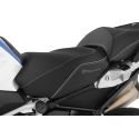 Zvýšené přední sedlo Wunderlich Aktivkomfort pro R1250GS/A, R1200GS/A LC 2013-2018