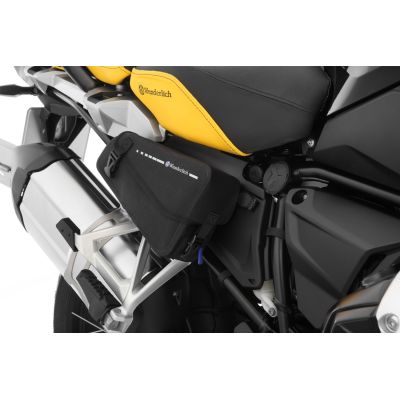 Sada postranních krytů Wunderlich včetně tašek Drybag pro R1250GS/A 2021+, černé