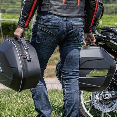 Sada bočních pevných tašek Givi 2x 25L, černé