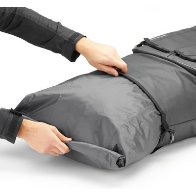 Vodotěsná taška Givi XL na víko topcasu, nosič nebo sedlo, 39-52L