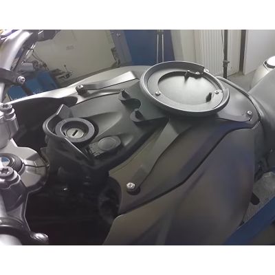 Podkova na nádrž F800GS/A, F700GS, F650GS 2008-2012 pro tankvaky Givi Tanklock a Tanklocked