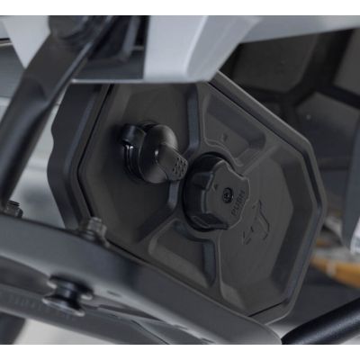 7 zámků pro kufry SW-Motech a zámky pro nosič SW-Motech EVO