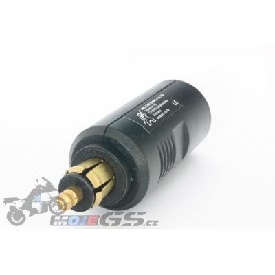 Redukce z malé zásuvky na velkou