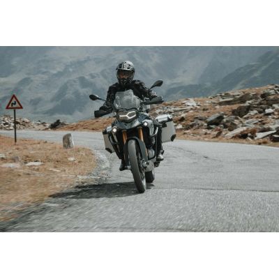 Sada bočních hliníkových kufrů SW-Motech Trax Adventure 37+45L, stříbrné