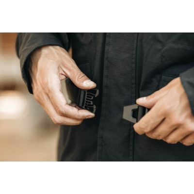 Multifunkční batoh SW-Motech 22l na záda, nosič, víko kufru..