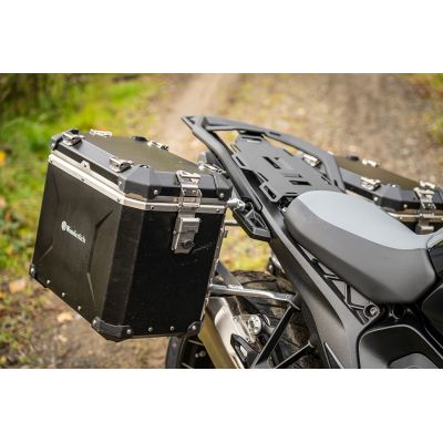 2x 45l ALU velké boční kufry Wunderlich + nosiče pro R1300GS 2023+, černé