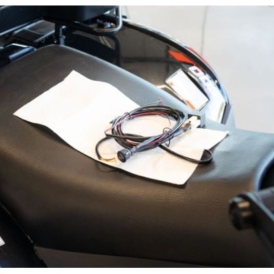 Dodatečné vyhřívání sedla pro montáž pod čalounění