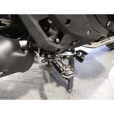 Frezované stúpačky vodiča BMW Option 719 pre BMW R1300GS 2023+