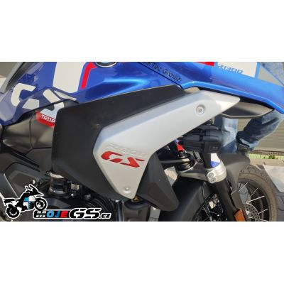 Puig'i alumised külgdeflektorid BMW R1300GS 2023+ jaoks, matšmust