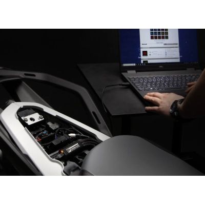 Denali CANsmart™ Controller GEN II - elektromos tartozékok kezelője a R1300GS/A 2023+ számára