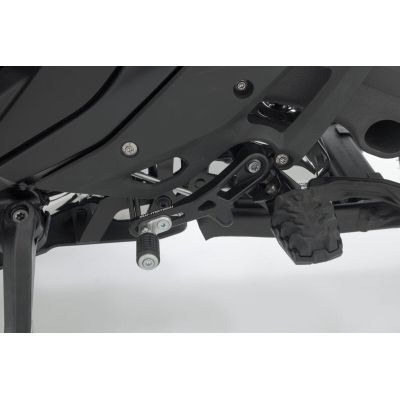 Justerbar styrenhet SW-Motech för BMW R1300GS/A 2023+