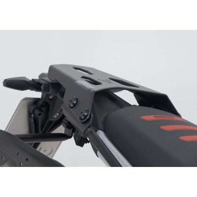 Pequena placa de metal SW-Motech Street Rack para BMW F900GS 24+