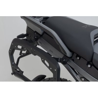 SW-Motech külgkottide/rahakottide kinnitused BMW R1300GS Adventure 2024+ jaoks