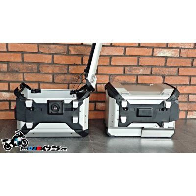 Original aluminum side cases for BMW R1300GS Adventure 2024+, silver