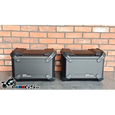 Originaalsed alumiiniumküljed BMW R1300GS Adventure 2024+ jaoks, mustad