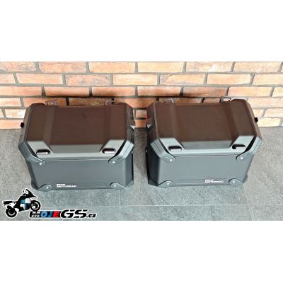 Originālās alumīnija sānu kastes BMW R1300GS Adventure 2024+, melnas