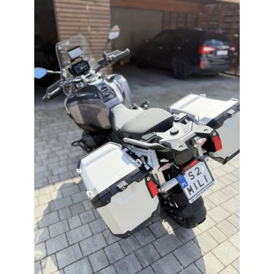 Alumiiniset sivulaukut BMW R1300GS Adventure 2024+ varten, hopea