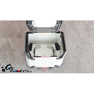 Originaaltopcase BMW R1300GS Adventure 2024+, hõbedane