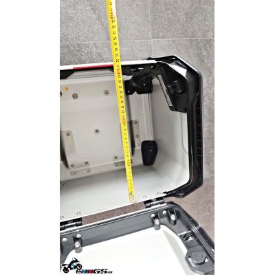 Original topcase for BMW R1300GS Adventure 2024+, silver