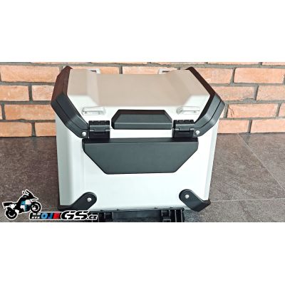 Passenger backrest for ALU topcase for BMW R1300GS Adventure 2024+