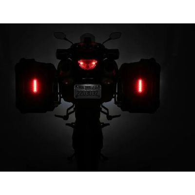 Zusätzliches Brems-LED-Licht Denali B6 mit Flachmontage