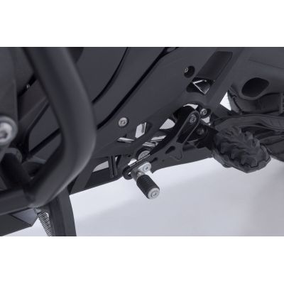 Einstellbarer Schalthebel und hinterer Bremshebel SW-Motech für BMW R1300GS/A 2023+