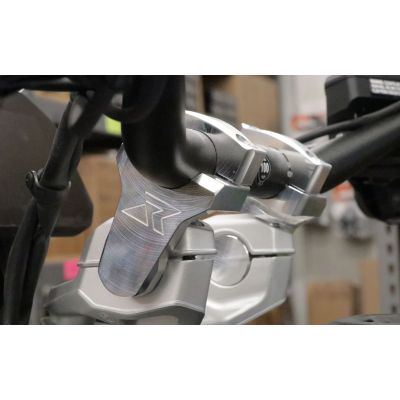Aumento variável e aproximação do guidão ROX de 60mm para R1300GS/A 2023+, prateado