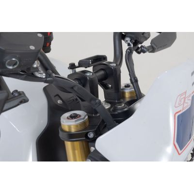 SW-Motech ohjaustankojen korotus 30mm ylöspäin R1300GS/A 2023+ varten, hopea