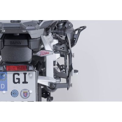 Šoninių dėklų/krepšių SW-Motech laikikliai BMW R1300GS Adventure 2024+ (su originaliu laikikliu)
